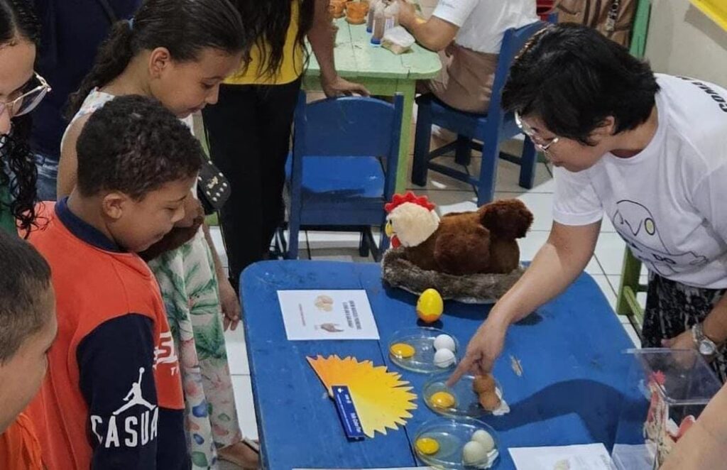Show de Conhecimentos: jornadas de ensino levam sabor do campo, sons do coração, qualidade do ovo e muito mais nas escolas do interior da Amazônia 3 WhatsApp Image 2024 06 13 at 20.02.36 3